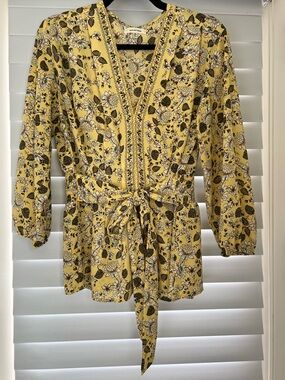 Max Studio Yellow Floral V-Neck Tie-Waist Top